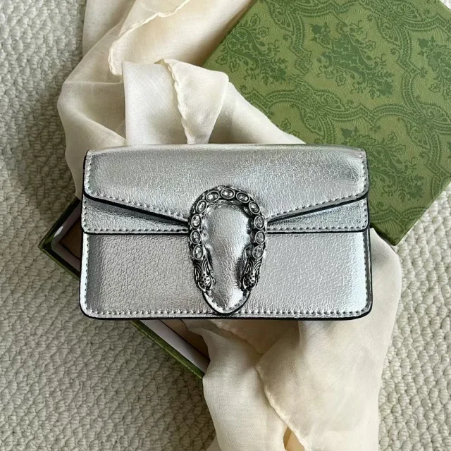 Unbranded Shoulder Bags Small flap bag with textured horseshoe clasp product detail image 7