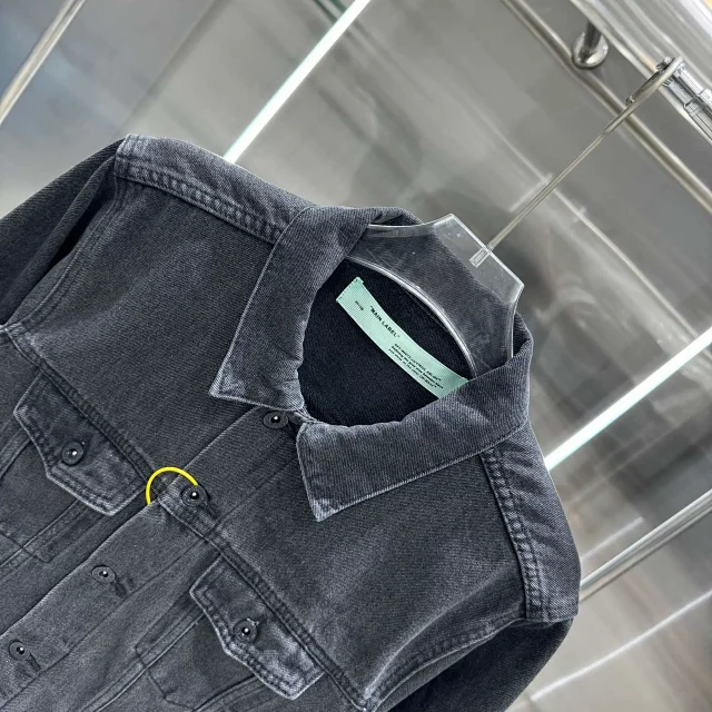 Off-White Jackets Arrow Print Denim Jacket product detail image 4