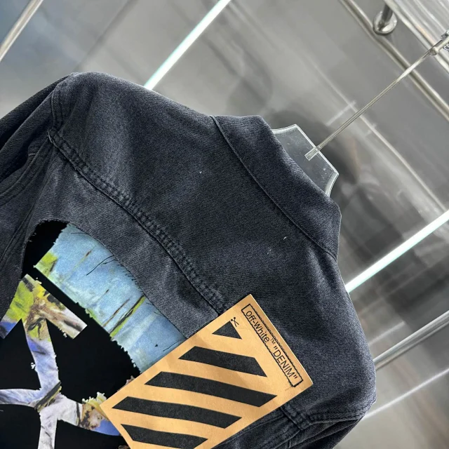 Off-White Jackets Arrow Print Denim Jacket product detail image 5