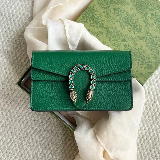 Unbranded Shoulder Bags Small flap bag with textured horseshoe clasp product detail image 4