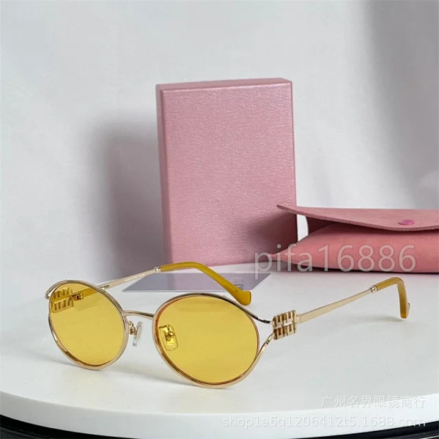 Unbranded Eyewear 4707 Oval Full-Rim Sunglasses with Triple-Bar Temples product detail image 4