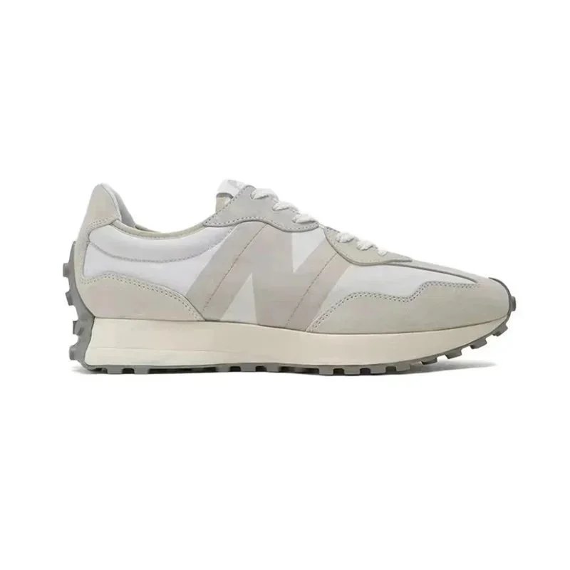 New Balance 327 photo 7