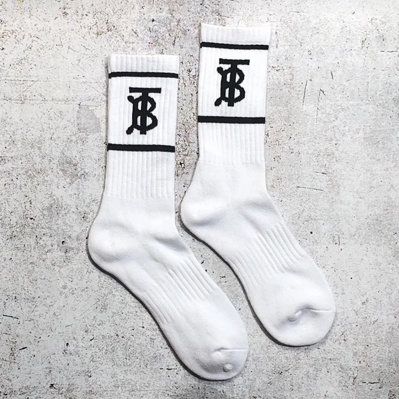 BUR BT socks  （white and black)