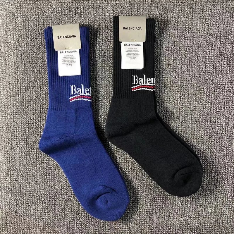 campaign towel bottom socks