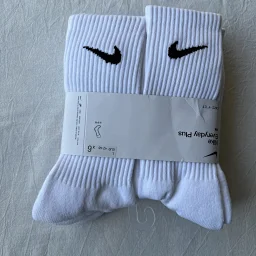 thumbnail for Foreign trade six pairs, white, black and black