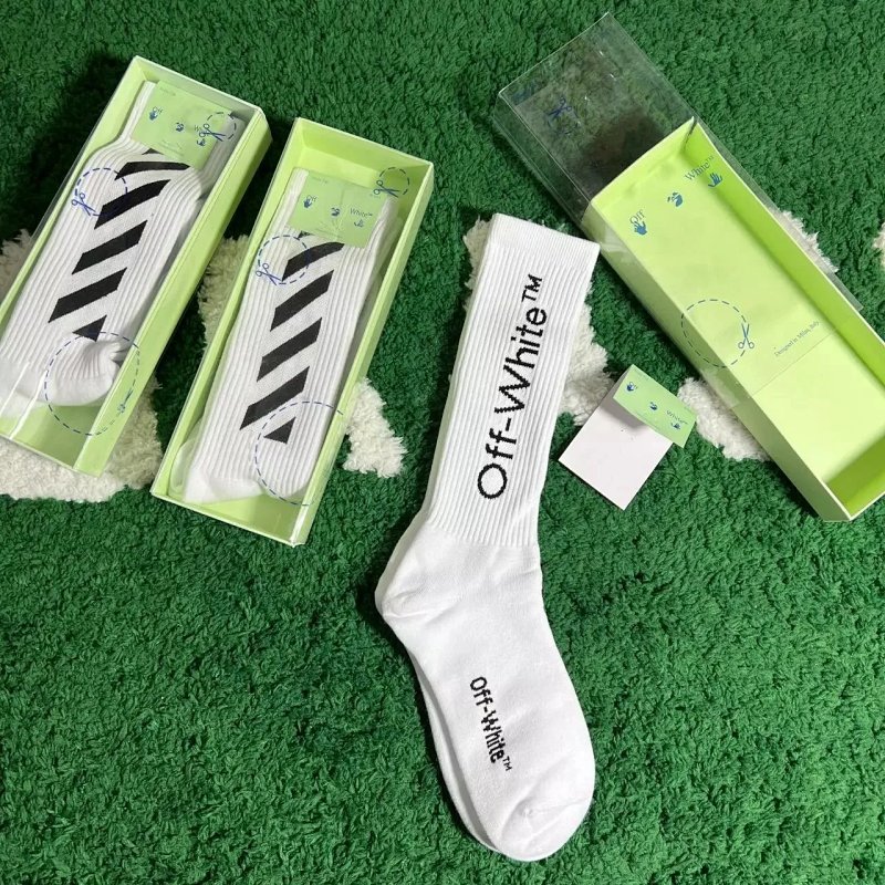 OFF-WHITE 条纹 字母 黑色 towel socks