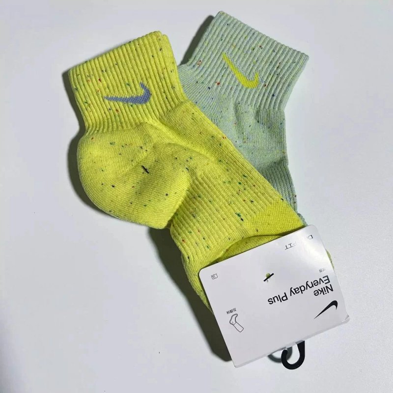 N* new dye socks （towel） 2 pairs a set