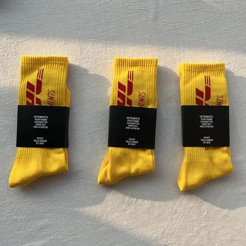 DHL x  Vetements  towel socks 1:1 socks and length