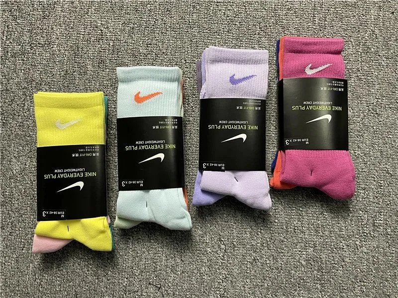 NK Socks 彩色勾三色装男女同款中筒袜