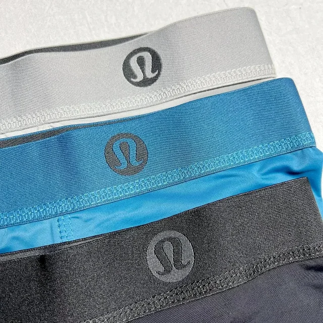 Lululemon Underwear Men's boxer briefs product detail image 3