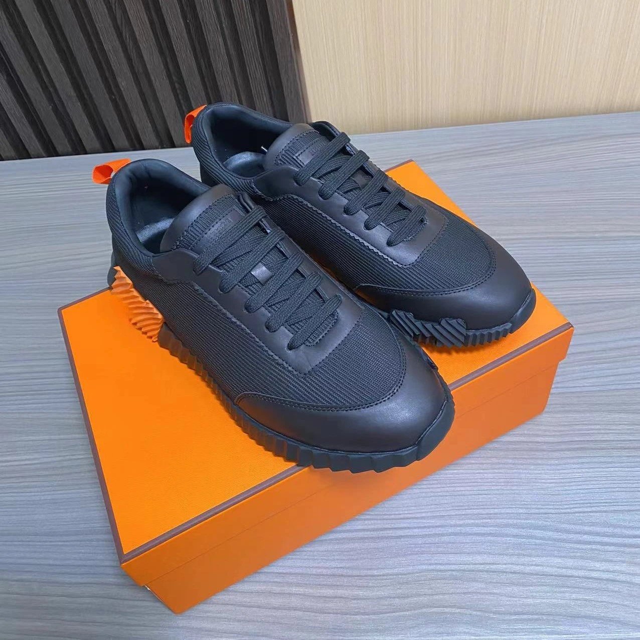 Figure 20 Canvas Upper with Leather Toe Cap