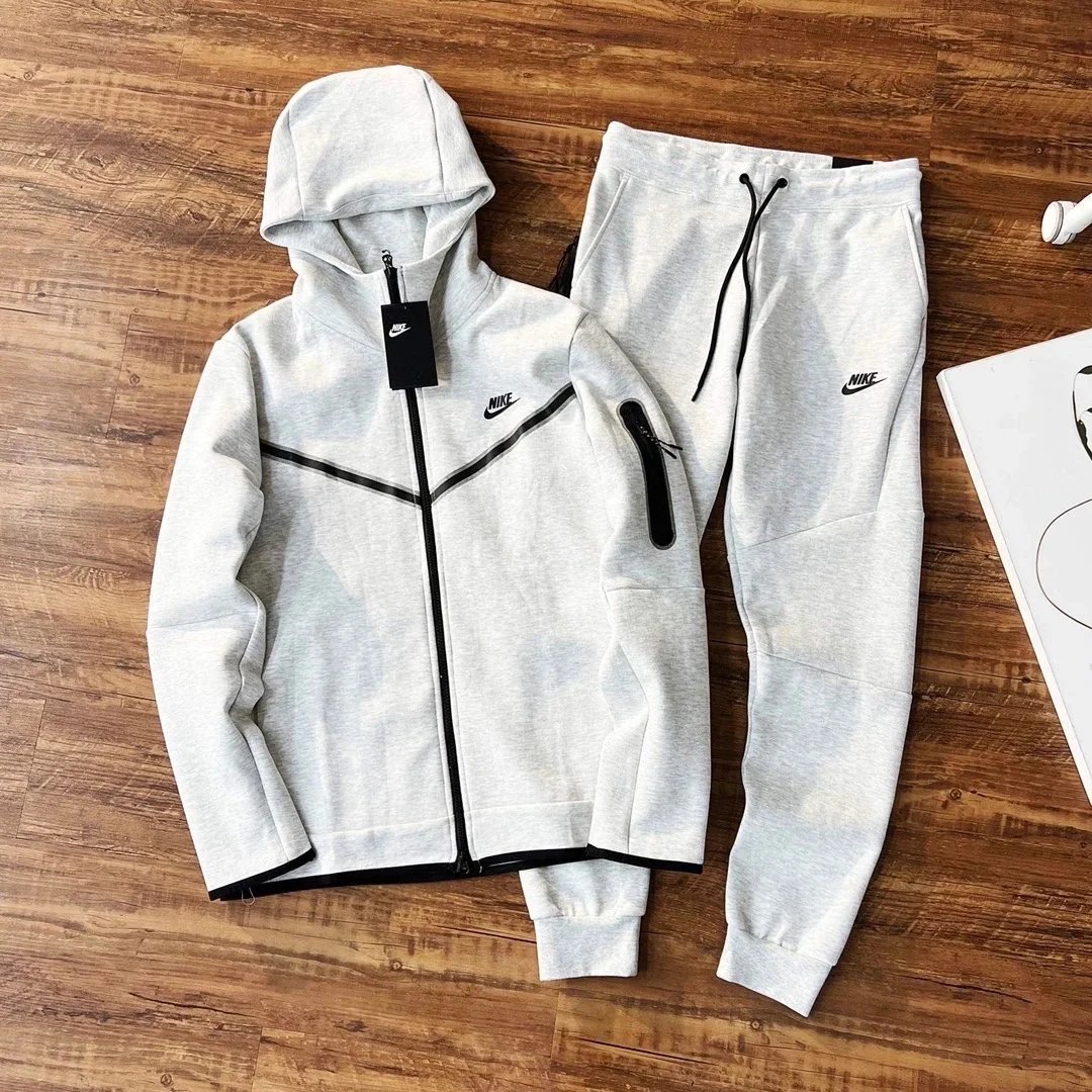 2-Piece White Set