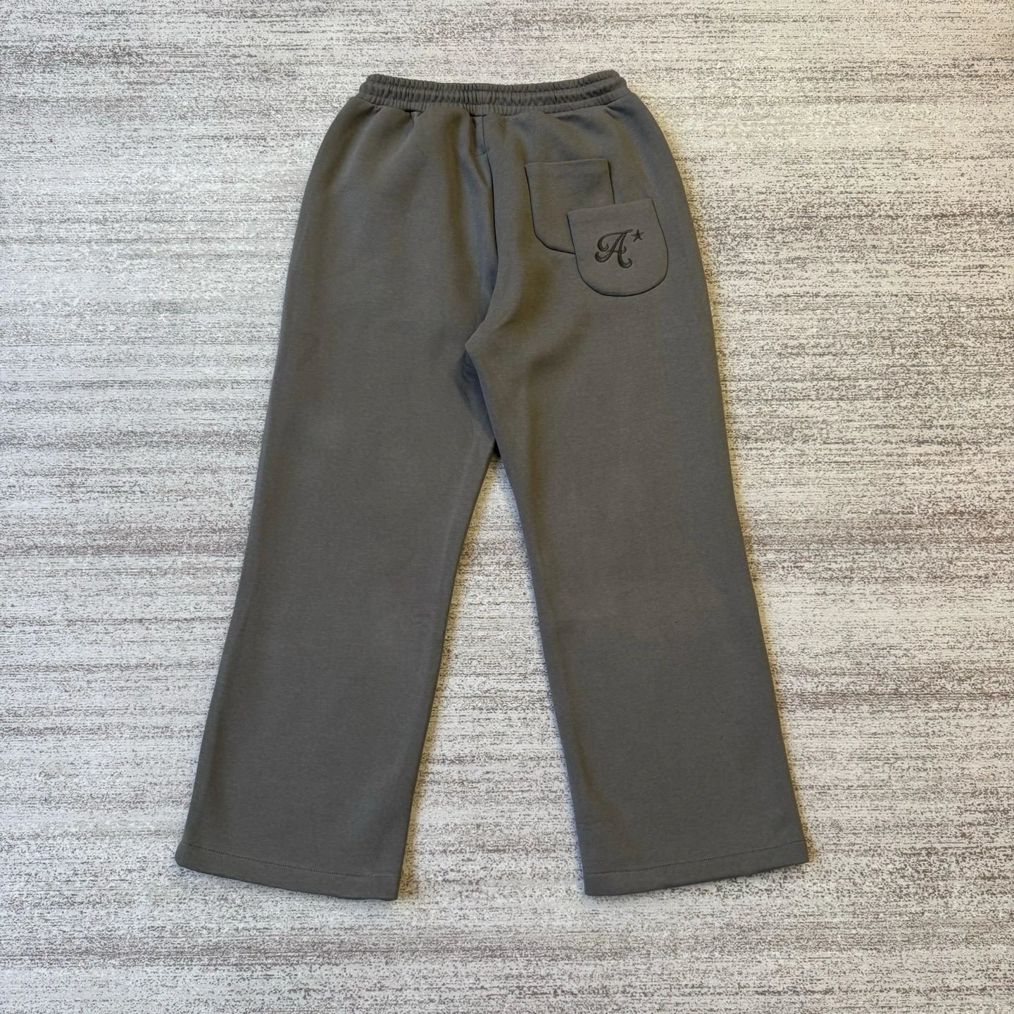 Dark gray/pants