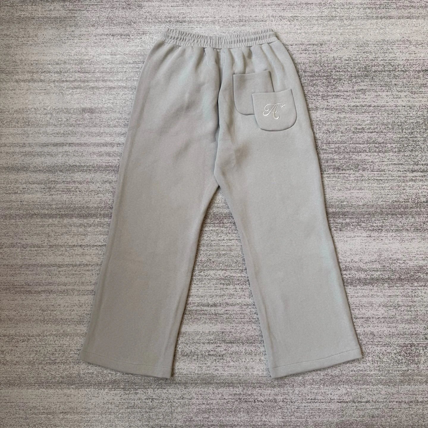 Grey/pants