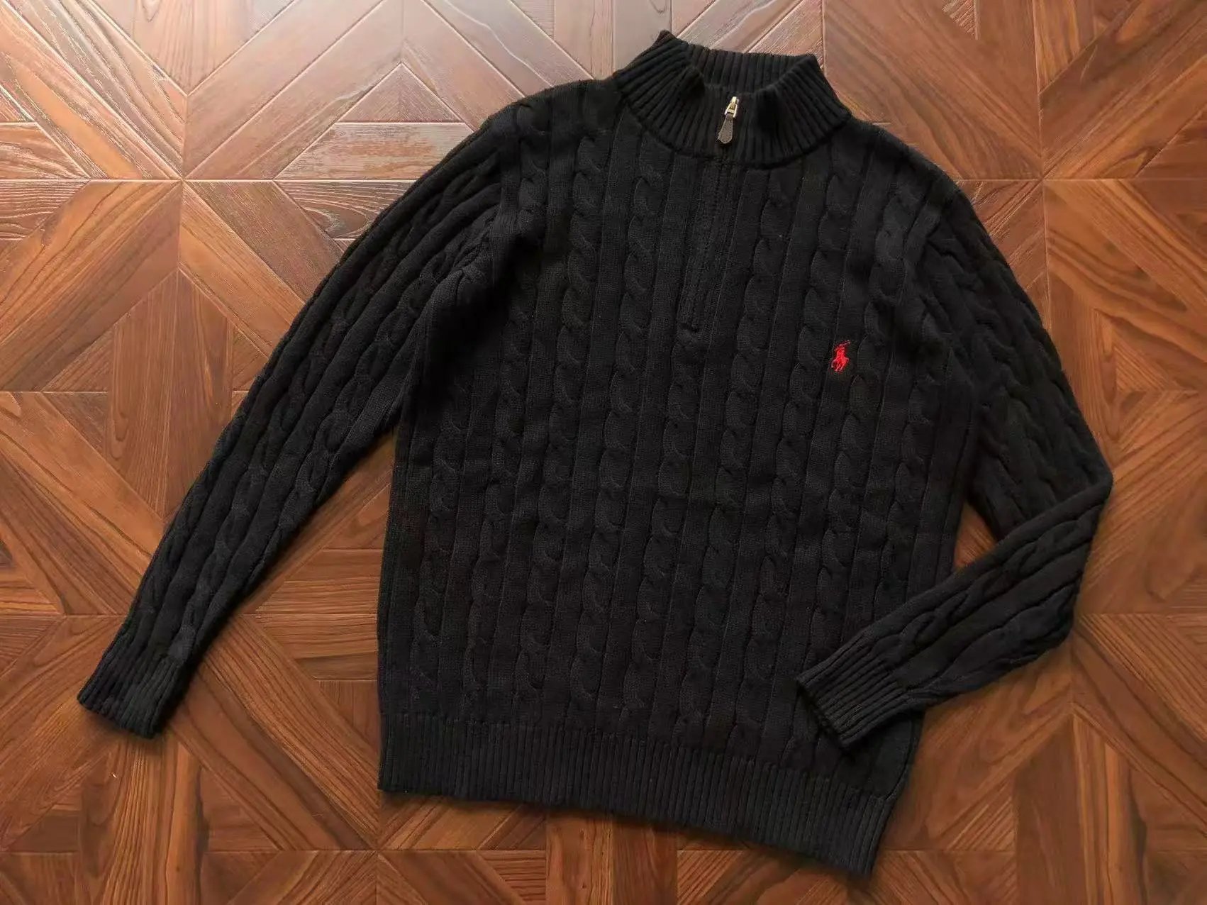 Sweater Half-Zip Black Red Logo