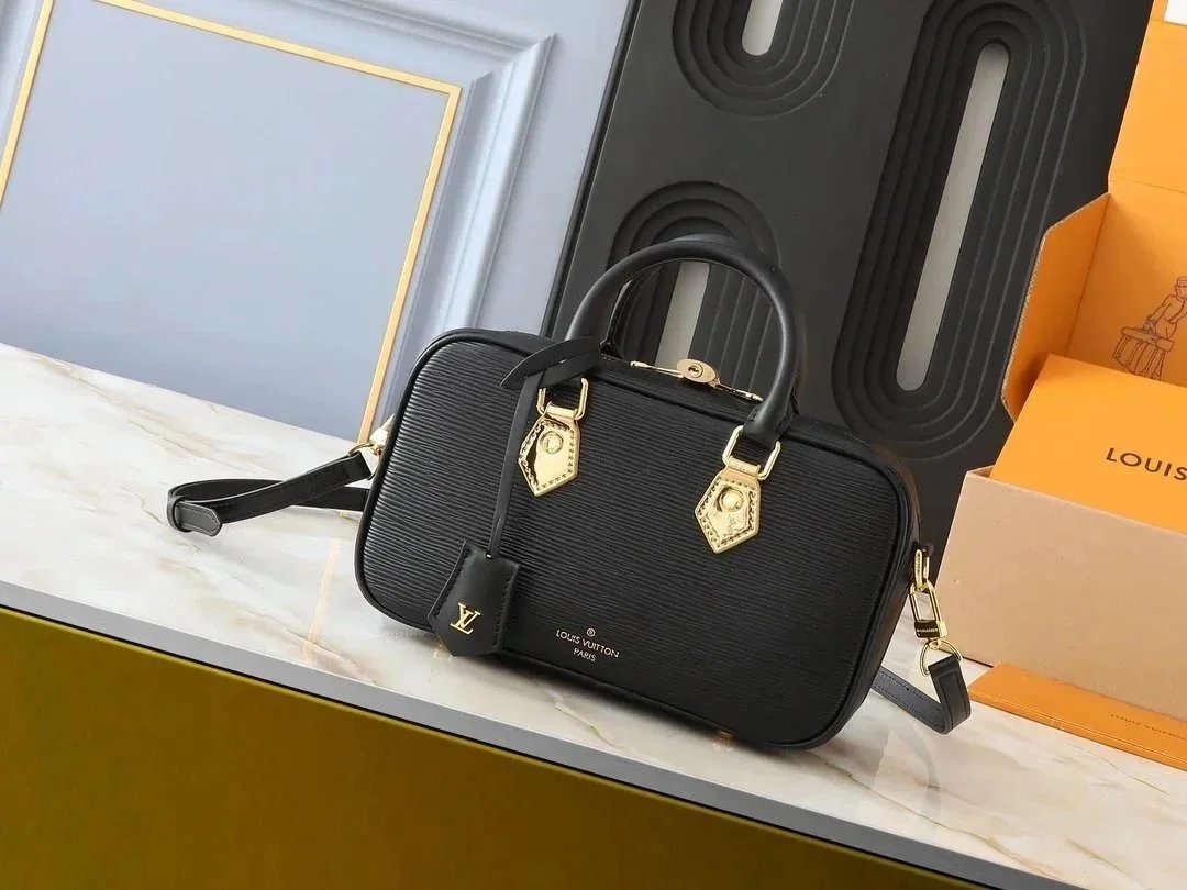 Louis Vuitton Handbags Structured top-handle bag with detachable shoulder strap image 6