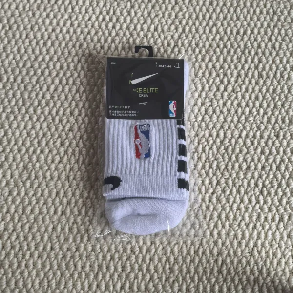 Nike Dri-FIT Elite Crew NBA White Socks - 1