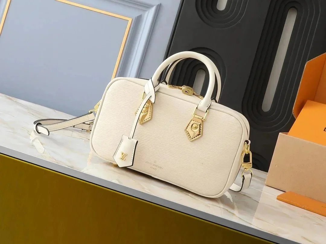 Louis Vuitton Handbags Structured top-handle bag with detachable shoulder strap image 7