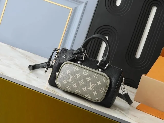 Louis Vuitton Handbags Structured top-handle bag with detachable shoulder strap product detail image 7