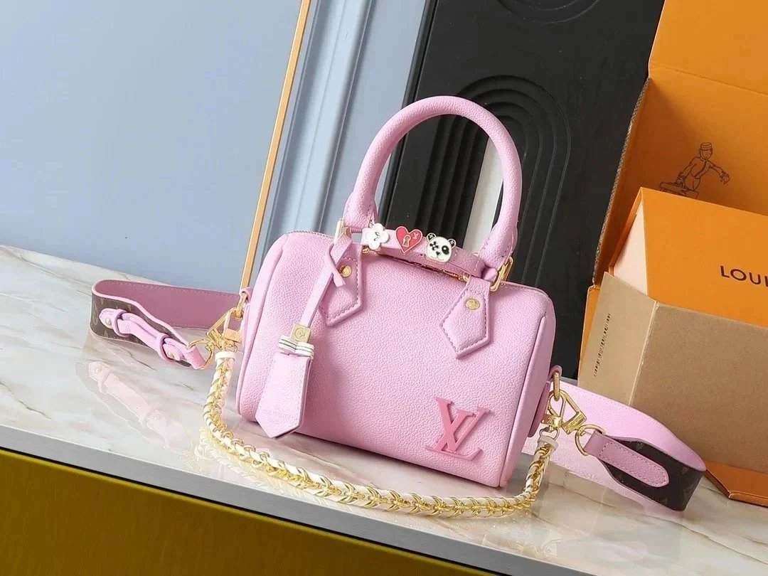 Louis Vuitton Handbags Structured top-handle bag with detachable shoulder strap image 12