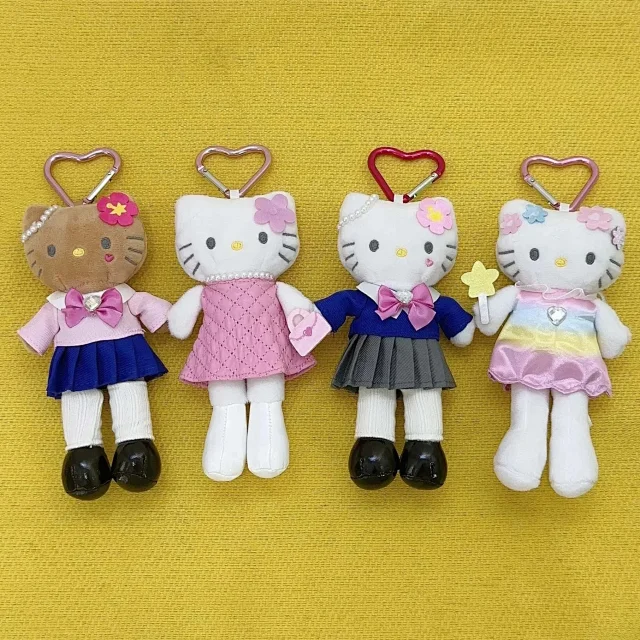 Unbranded Uncategorized Plush cat doll keychain with heart-shaped carabiner product detail image 5