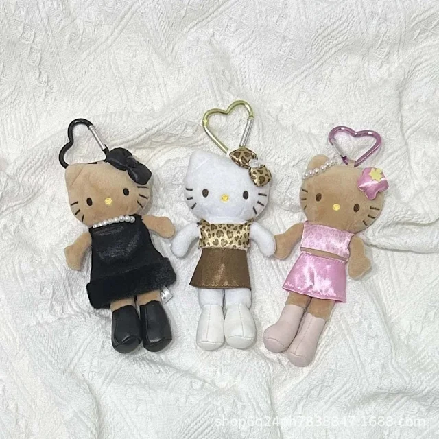 Unbranded Uncategorized Plush cat doll keychain with heart-shaped carabiner product detail image 2