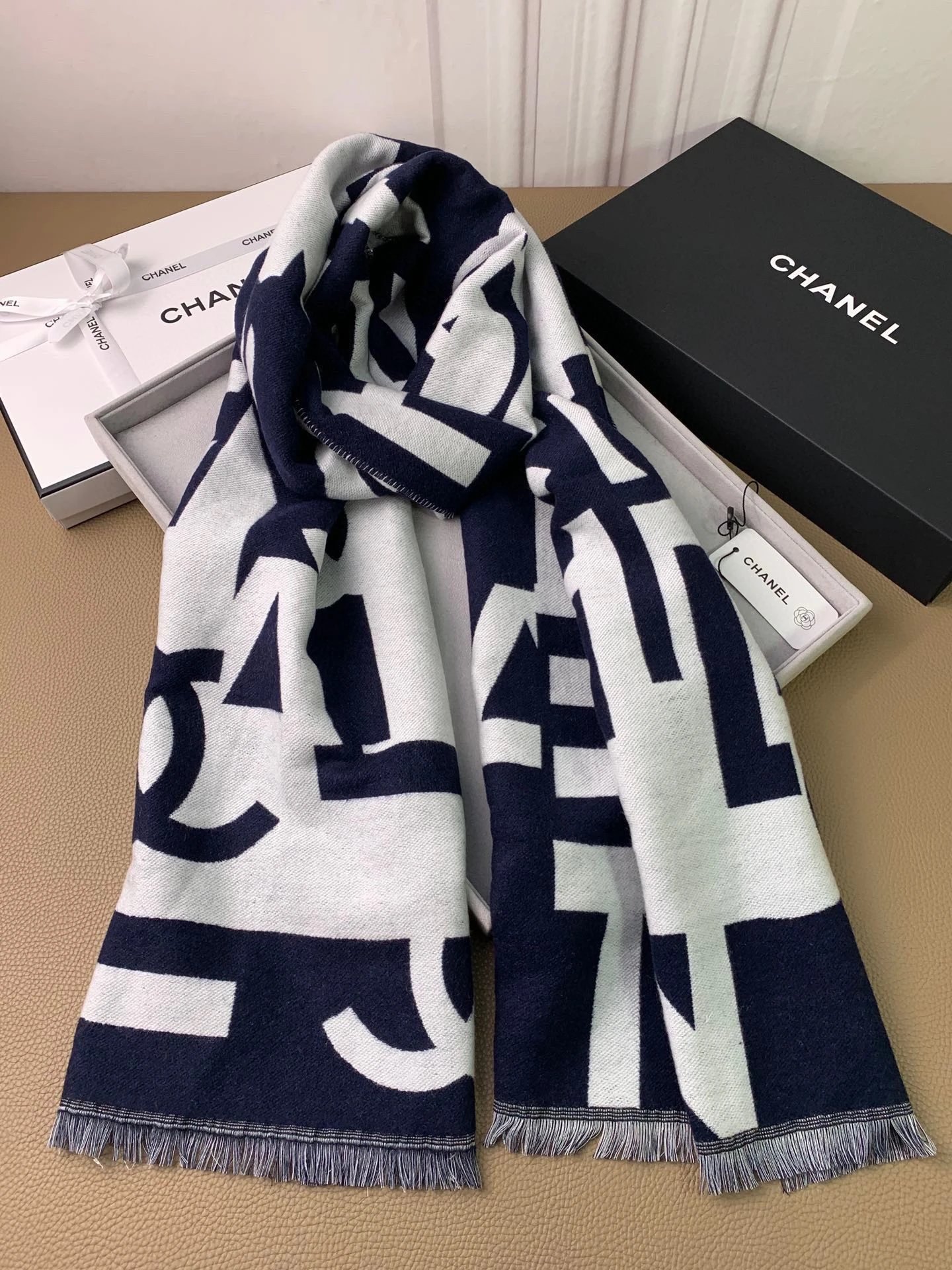 Fendi FF Logo Knit Scarf Black Gray White Scarves - 13