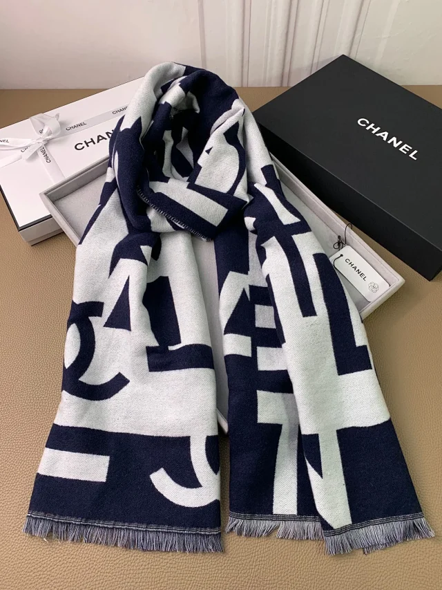 Chanel Scarves Fringed Logo Scarf product detail image 13
