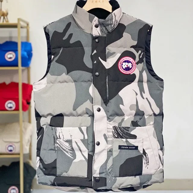 Canada Goose Vests Padded stand-collar snap-front vest with patch pockets product detail image 13