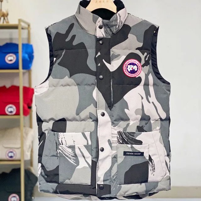 Canada Goose Down Vest: seller detail photo 13