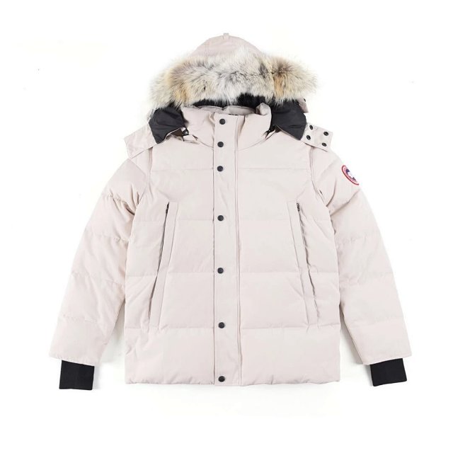 Canada Goose Down Coat: seller detail photo 2