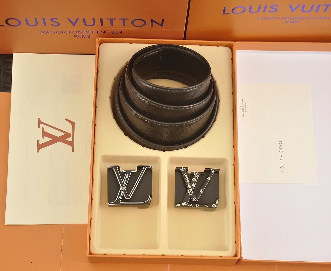 Louis Vuitton Belts LV initial buckle belt — 10