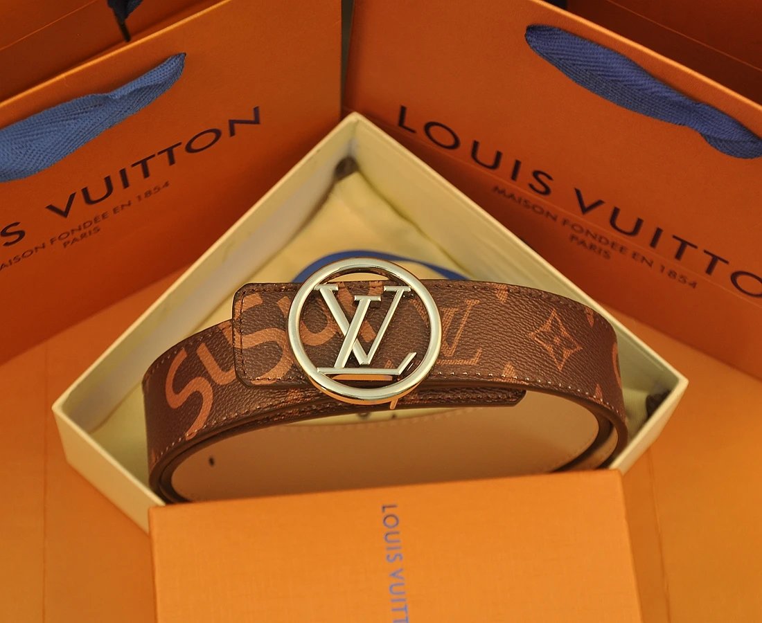 Louis Vuitton Belts LV initial buckle belt — 23