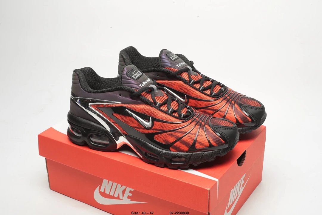 NIKE skepta窶冱 tailwind