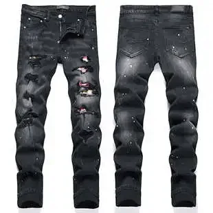 AMIRI Jeans Distressed Graphic product detail image 13