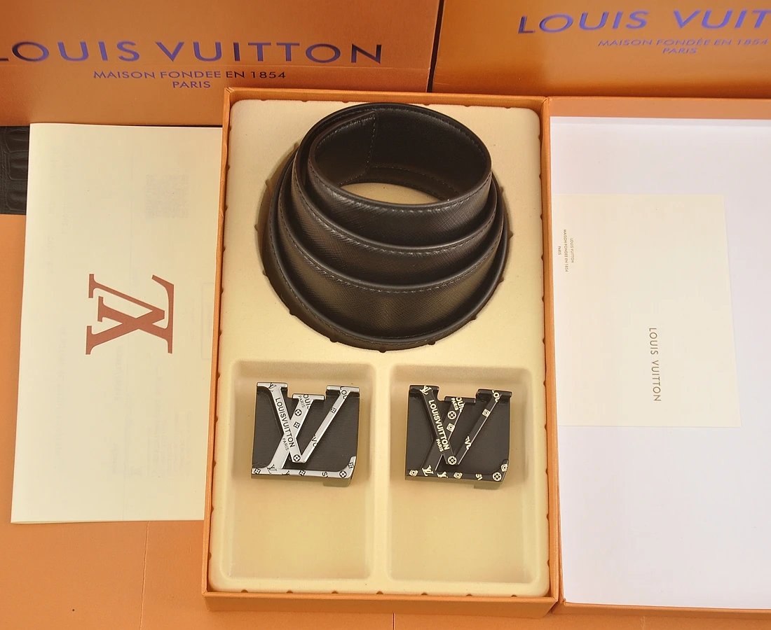 Louis Vuitton Belts LV initial buckle belt — 11