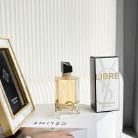Armani Rose Milano — seller photo 9