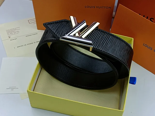 Louis Vuitton Belts Black textured belt with LV initial buckle product detail image 12