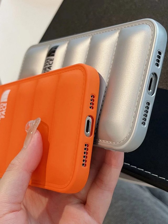 The North Face Phone Case: seller detail photo 8