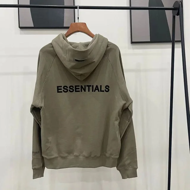 Fear of God Hoodies & Sweatshirts Essentials crewneck sweatshirt with raglan sleeves product detail image 13