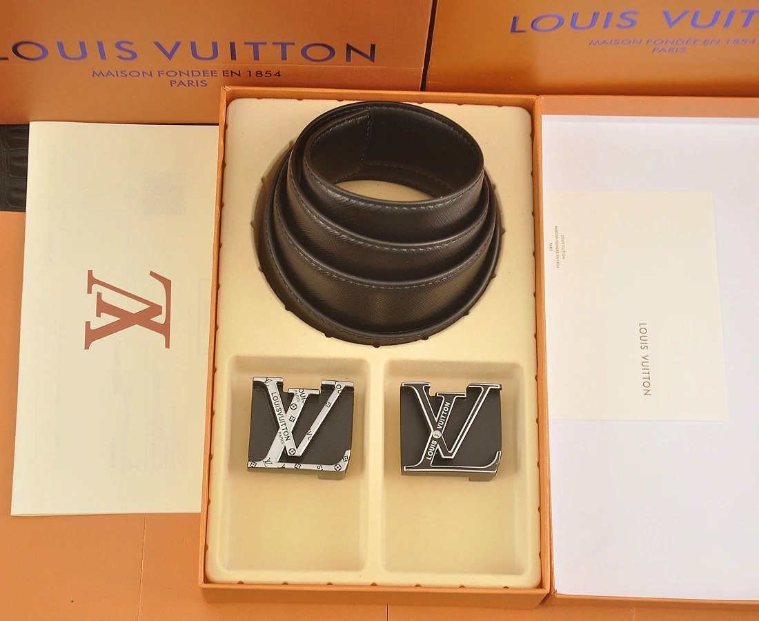 Louis Vuitton Belts LV initial buckle belt — 1