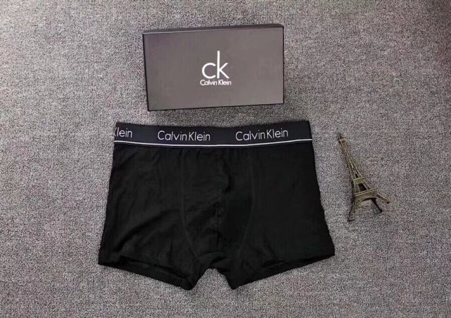 Calvin Klein Underwear: seller detail photo 6