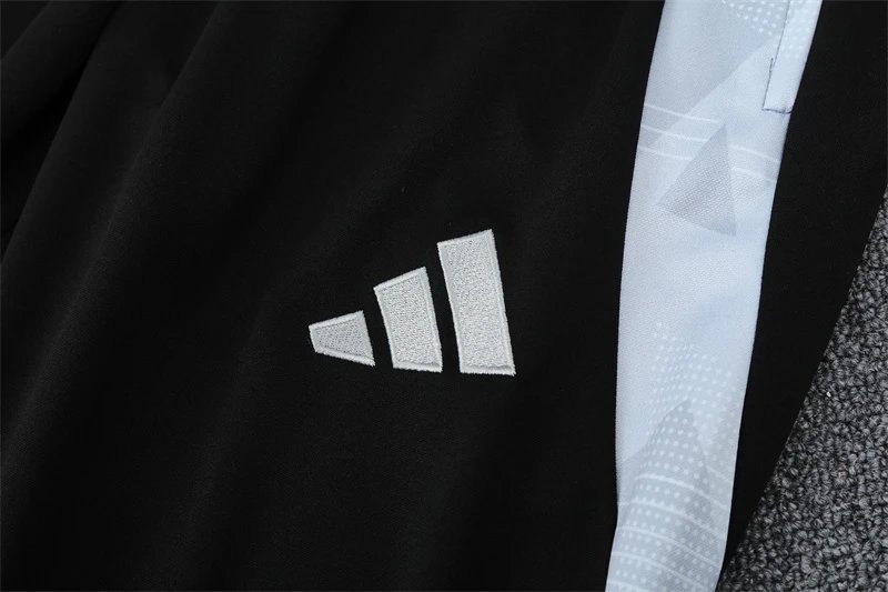 High quality jersey long sleeved set for Real Madrid 9