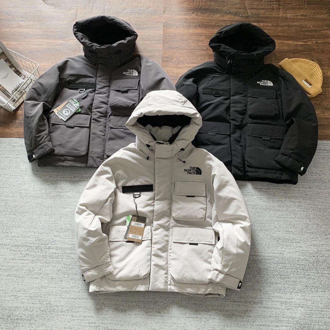 The North Face Summit Series 700 Fill Down Jacket Black - 2