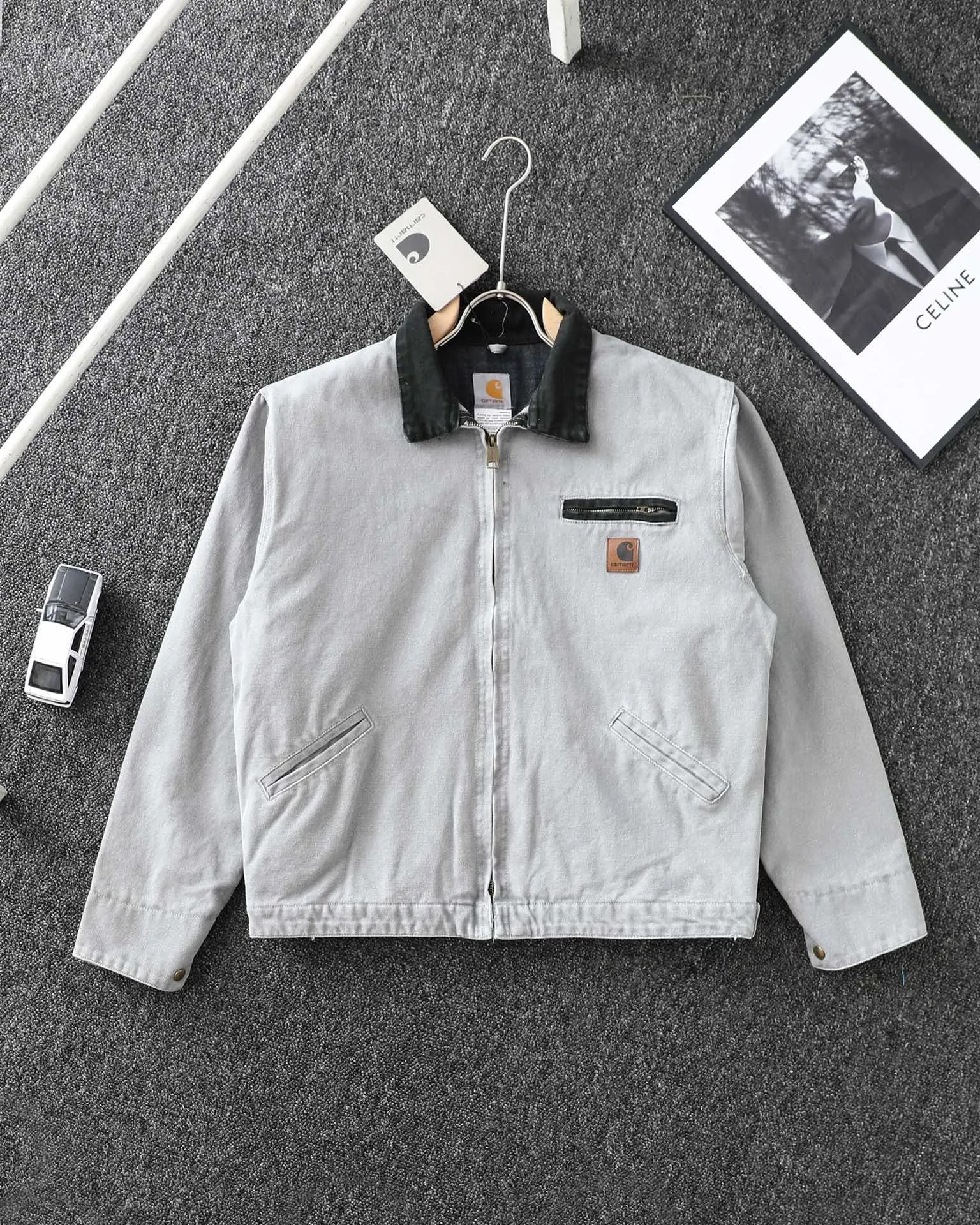 VETEMENTS Hoodie - Premium Streetwear Sweatshirt for Men & Women