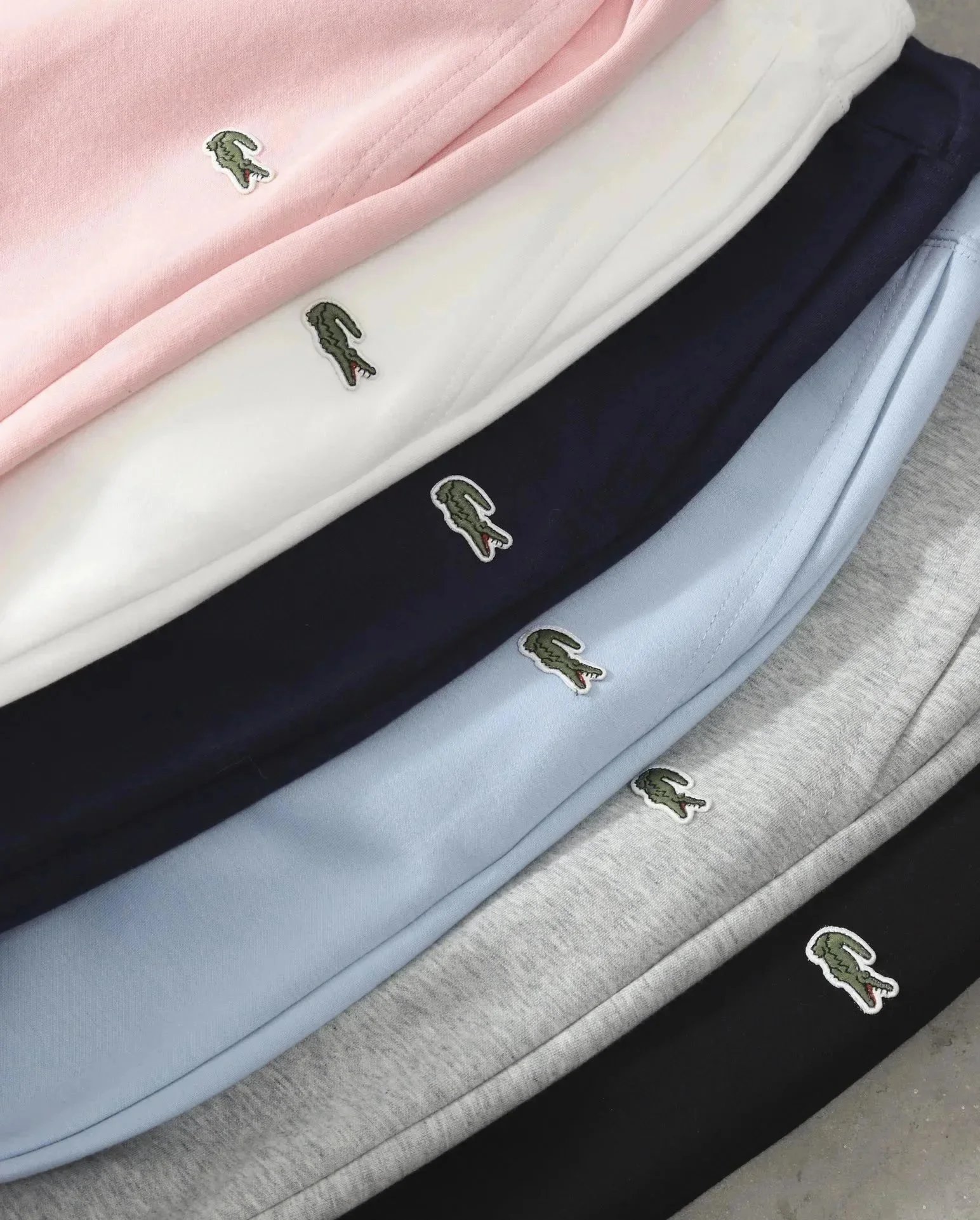 Ey Hoodie Set WhatsApp: +853 6686 4886