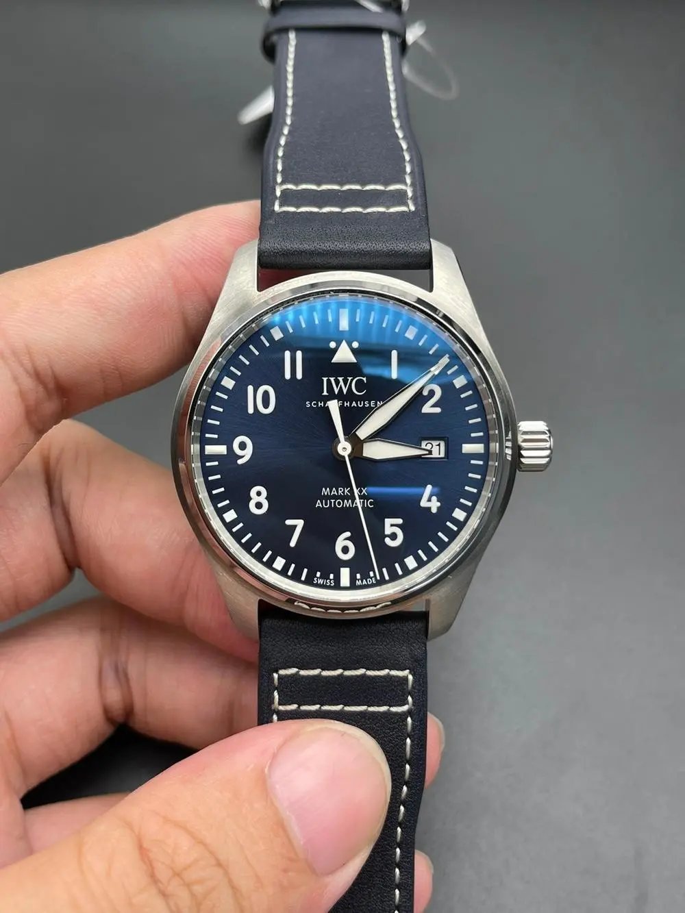 IWC Pilot’s Watch Mark XX wrist watch — W2CFinds curated find