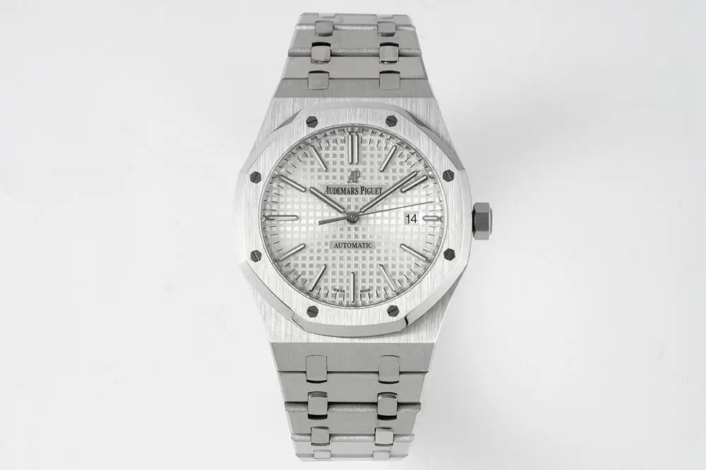 Audemars Piguet Royal Oak stainless‑steel wristwatch — W2CFinds curated find