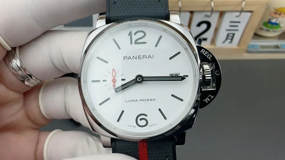 Panerai Luna Rossa watch — W2CFinds curated find