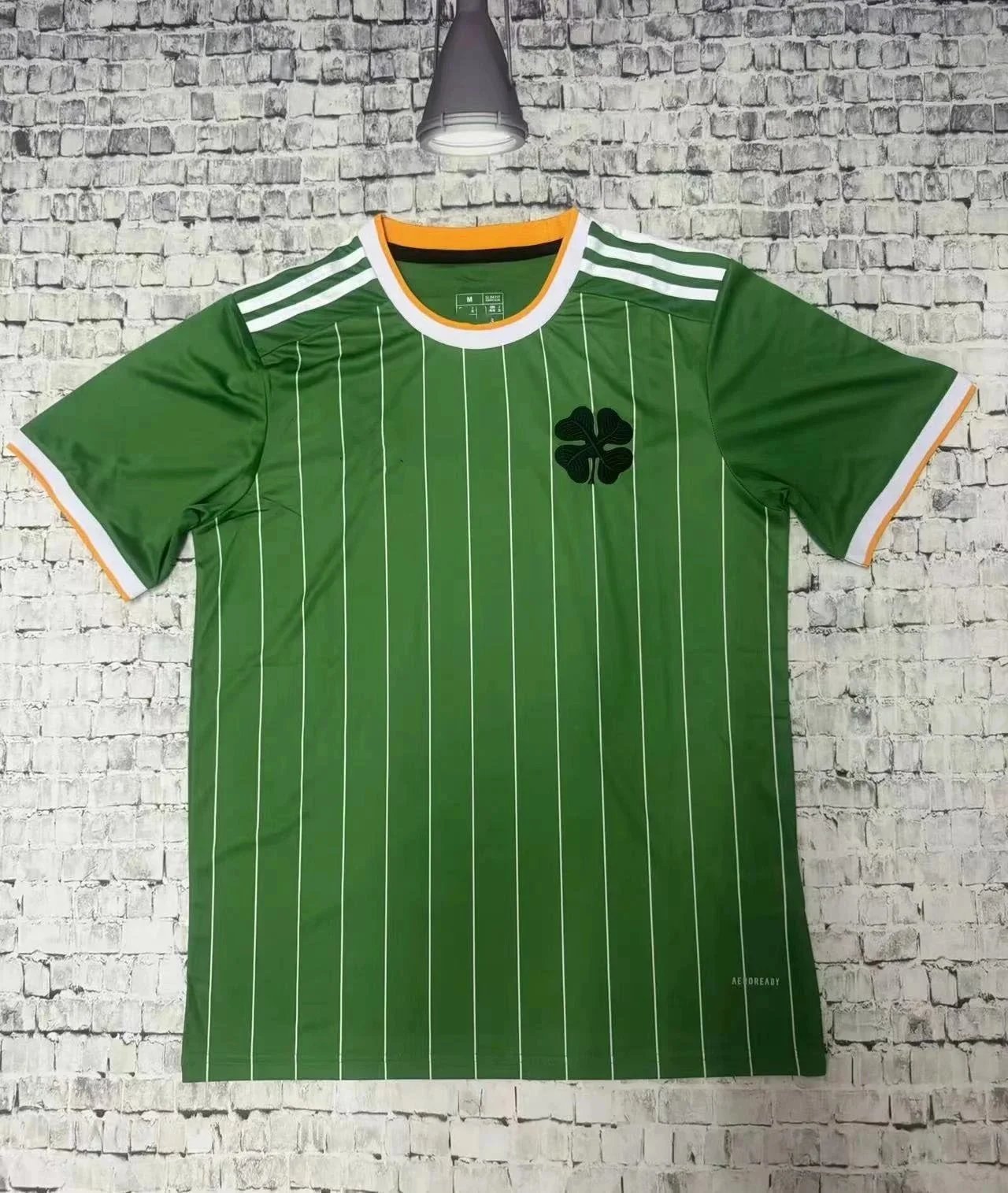 08; Green 006